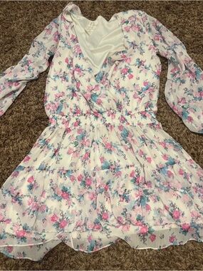 Sadie & Sage White Floral Long-Sleeve Tiered Dress with Pink and Blue Flowers